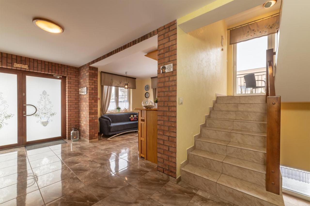 Apartamento Dom Jastrzebia Z Basenem I Jacuzzi Jastrzębia Góra Exterior foto